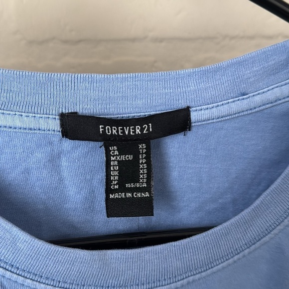 Forever 21 Blue Cropped Top NwT oversized short sleeve crew neck - Picture 2 of 2